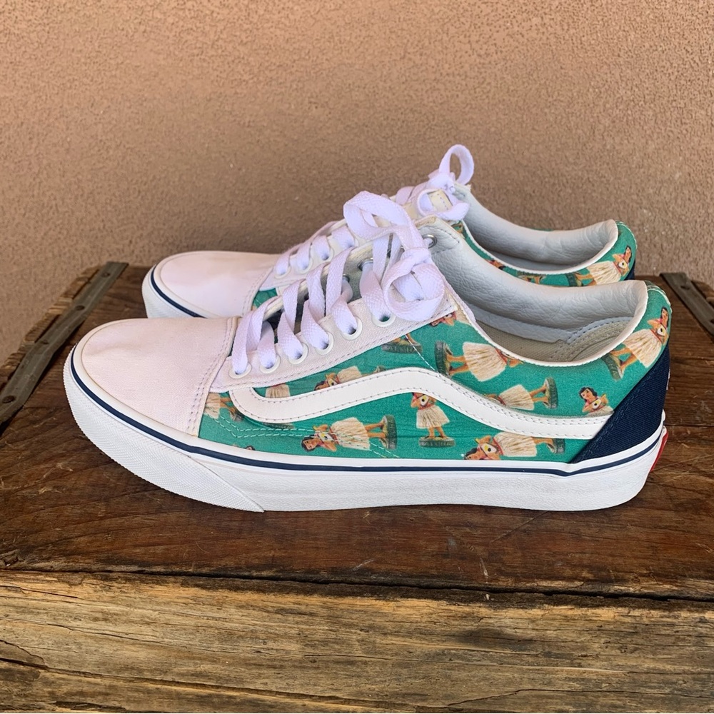 Vans Hawaiian Aloha Dancing Girl Skate Shoes